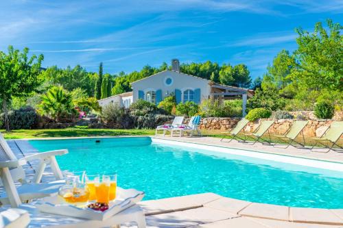 Le Cannet-des-Maures Villa | Villa La Pastorale by Villa Plus