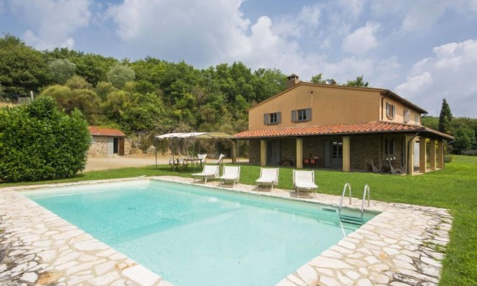 Civitella in Val di Chiana House | Villa La Piaggia by Interhome