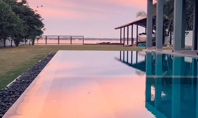 Negombo Villa | Villa Lagoonscape