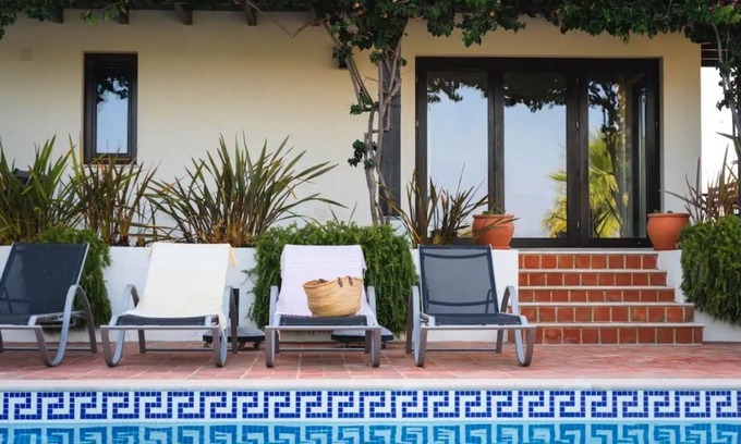 Olhao Villa | "Villa Laguna - Charmy Villa" with Private Pool, Private Terraces & Wi-Fi