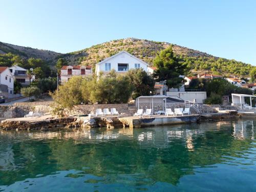 Grebastica Apartment | VILLA LAURA