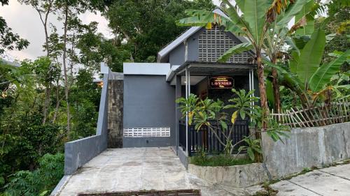 Patuk House | Villa Lavender Purba View