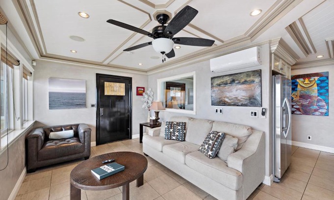 Laguna Beach Villa | Villa Leone at the Retreat in Laguna Beach
