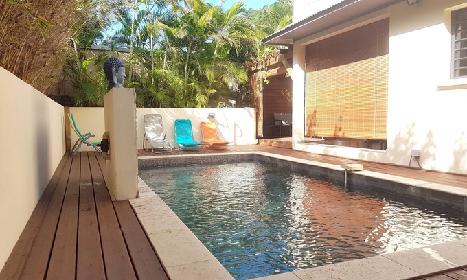 La Saline Les Bains Villa | 🧡 Villa Les Porcelaines, modern and cozy at 5 'from Saline les Bains lagoon