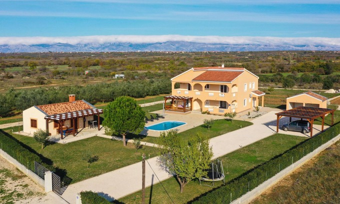 Skabrnja Villa | Villa Levatinka ZadarVillas