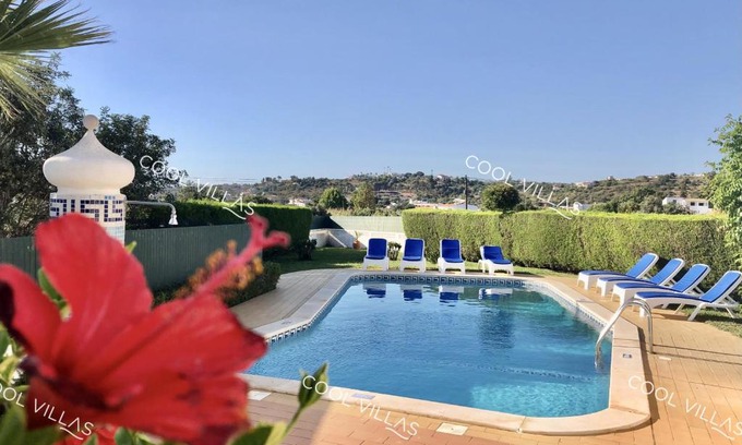 Sesmarias Villa | Villa Lilac - walking distance to beach