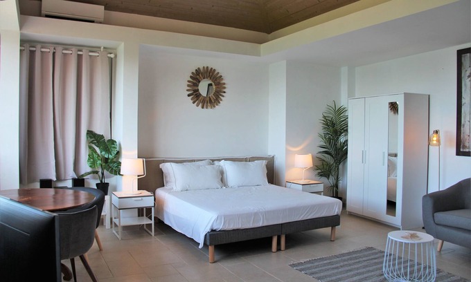 La Grande Montagne Villa | Villa Lo Scoglio | Anse des Cayes, St-Barths