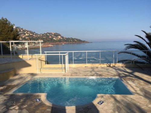 Theoule-sur-Mer Villa | Villa Lou Cade, vue imprenable et plage privée, Théoule-sur-mer