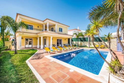 Olhos D'Agua Villa | Villa Luana