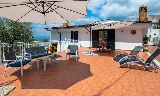 Sant'Agnello Bed & Breakfast | Villa Luciana