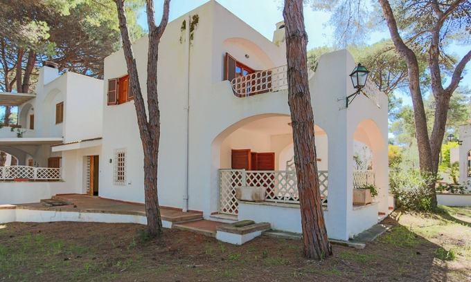 Castromediano Villa | Villa Lupiae by BarbarHouse