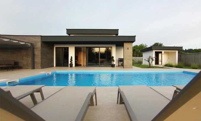 Hodbina Villa | Villa LUSSO