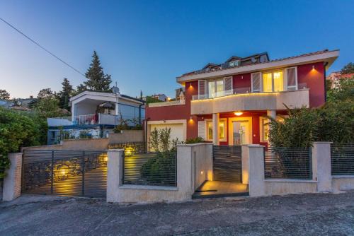Crikvenica Villa | Villa M