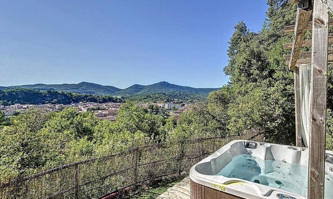 Bedarieux Villa | Villa Mahana with swimming pool, jacuzzi, wooded grounds 30 minutes from the beach!