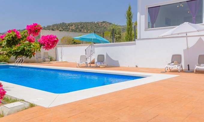 Periana Villa | Villa María de Periana by Ruralidays