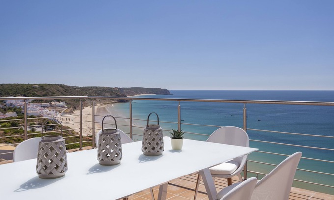 Salema Villa | Villa Mar a Vista