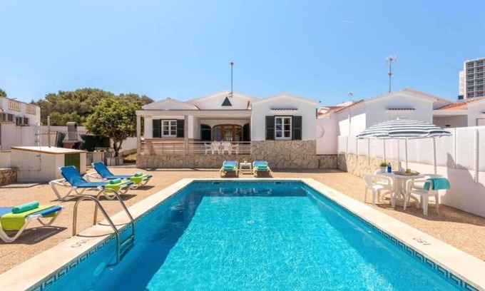 Arenal d'en Castell Villa | Villa Mar Azul - Three Bedroom Villa, Sleeps 6