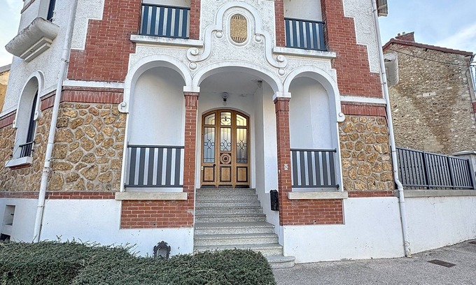 Mareuil-le-Port House | Villa Marcelle