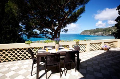 Levanto Villa | VILLA MARE BLU