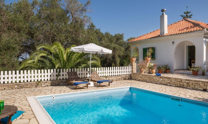 Koutsi Villa | Villa Maria in Paxi with 2 bedrooms and 1 bathrooms
