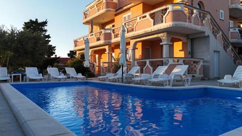 Zrce Apartment | Villa Marija Novalja