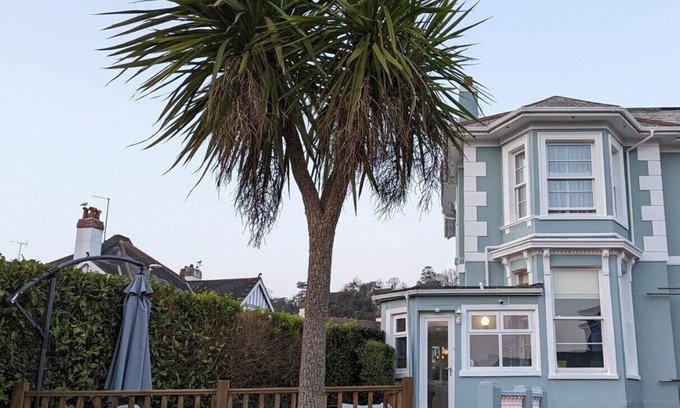 Torquay Bed & Breakfast | Villa Marina