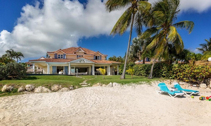 Saint-Francois Villa | Villa Marine 5 étoiles sur la plage du lagon à deux pas du golf