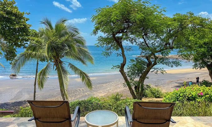 El Ocotal Villa | Villa Mariposa N°10 - Luxury Beachfront Escape, Private, Steps to Beach & Pool
