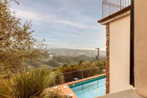 Pietrasanta Villa | Villa Martina
