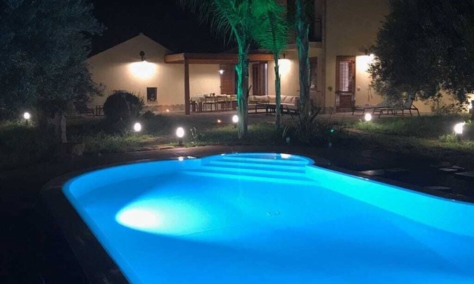 Castelluzzo Villa | Villa Martina with pool for exclusive use, a few steps from the sea for families