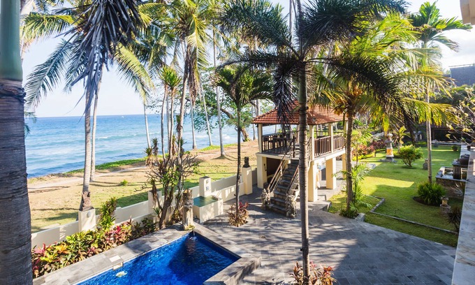 Jasri Hotel | Villa Matanai