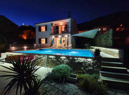 Mravince Villa | Villa MATKOVIĆ - Split, Kučine