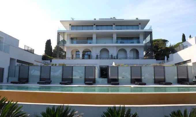 Sainte-Maxime Apartment | Villa Maxima