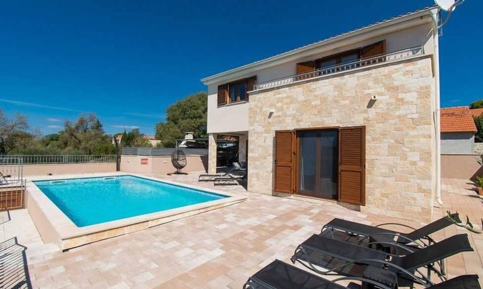 Stankovci Villa | Villa Meadow with swimming pool