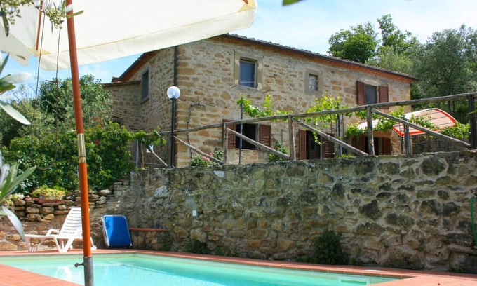 San Pietro a Cegliolo Villa | Villa Mezza