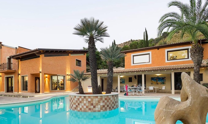 Agrigento Villa | Villa Michelangelo - 14 Guests