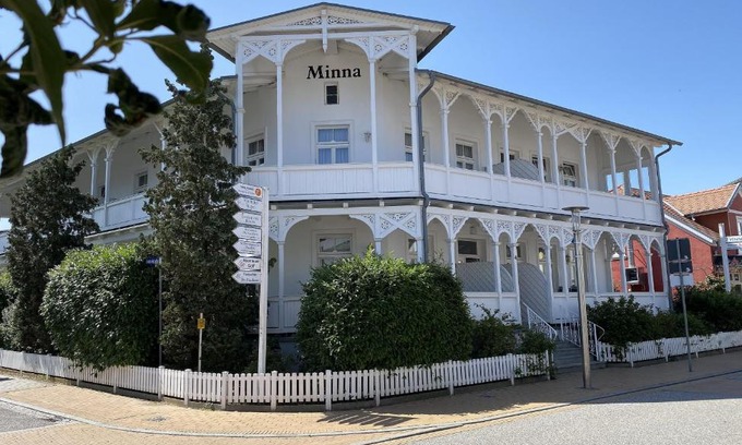Gohren Apartment | Villa Minna - Whg 3 mit Balkon