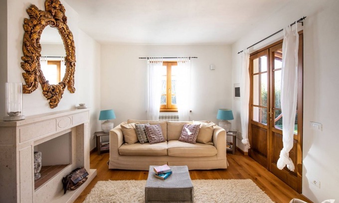 Santa Lucia Villa | Villa Miramare, with private swimming pool, near Versilia's beaches