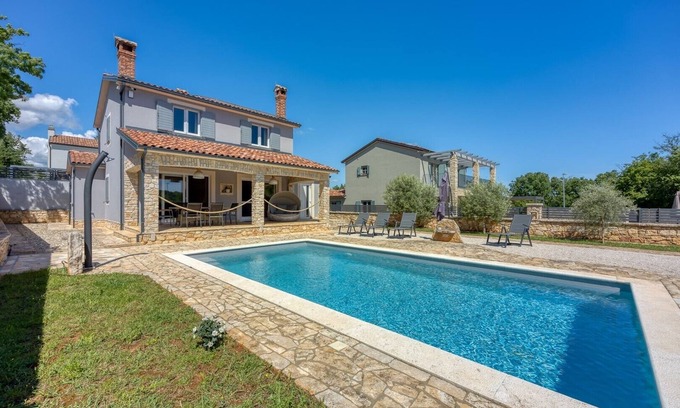 Matohanci Villa | Villa Miriam with Pool near Rovinj