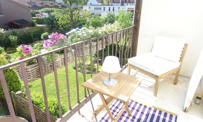 Rablinghausen Villa | Villa 'Mit 4 Schlafzimmer' with Private Terrace, Private Garden and Wi-Fi