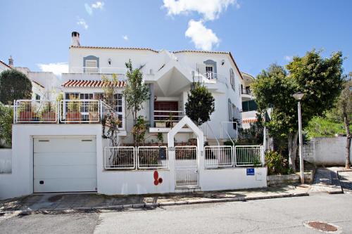 Gambelas House | Villa Monaco
