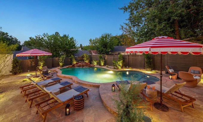 Monte Vista House | Villa Monte Vista | Private Pool and Casita