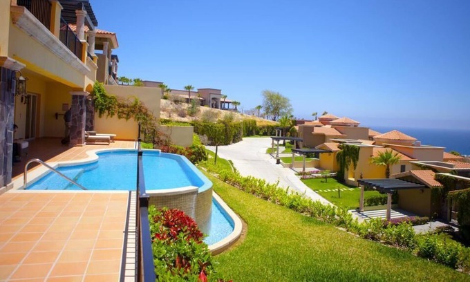 Pedregal Villa | Villa Montecristo