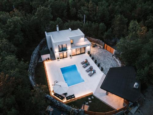 Viskovo Villa | Villa Moretto with private swimming pool and jacuzzi