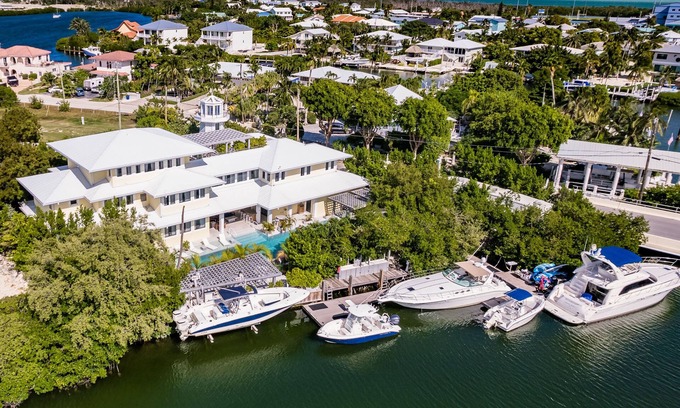 Marathon Villa | Villa Murano - A Private Retreat in the Florida Keys