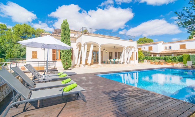 Porto Cristo Villa | VILLA MURTA - Villa with sea views in Porto Cristo. Free WiFi