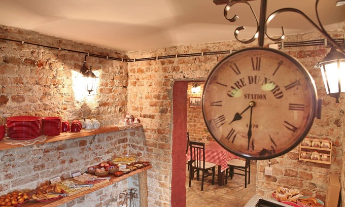 Savski Venac Hotel | Villa Mystique