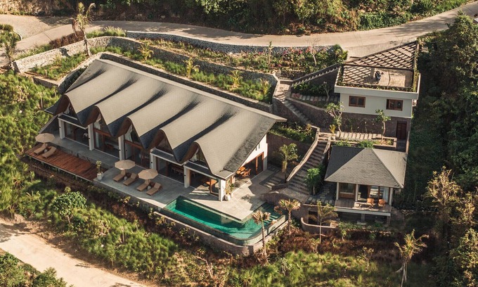 Praya Barat Villa | Villa Nabu - 5 Bedroom at Tampah Hills