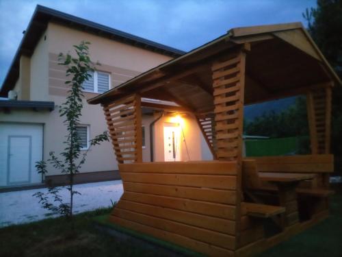 Ilidza Villa | Villa NEA Ilidza