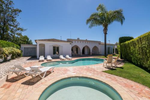 Albardeira Villa | Villa near the beach and Lagos Marina #1868